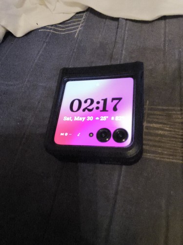 Moto razr 2025 - moto,
