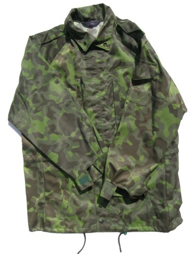 Smock mimetico estone