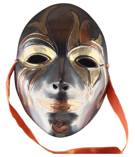 Maschera stile italiano