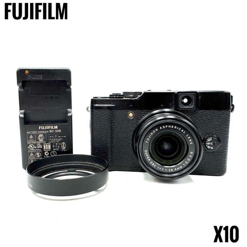 Fotocamera digitale compatta