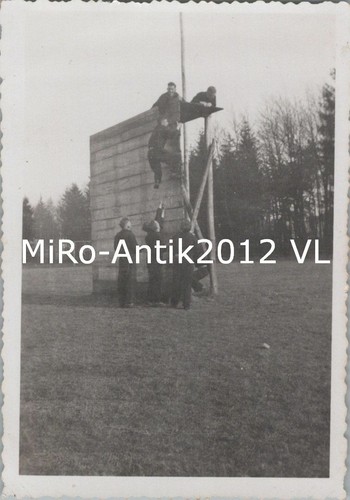 Foto esercizio arrampicata - di,