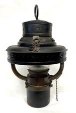 Antica lampada lanterna ad