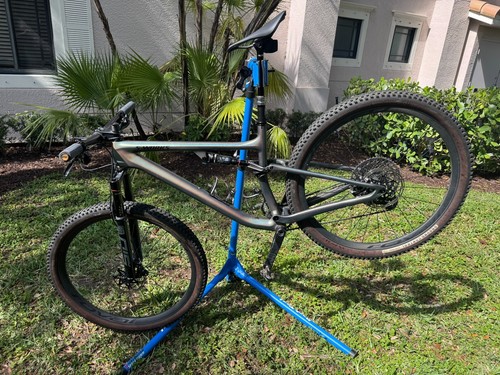 2023 specialized works - specialized, epic