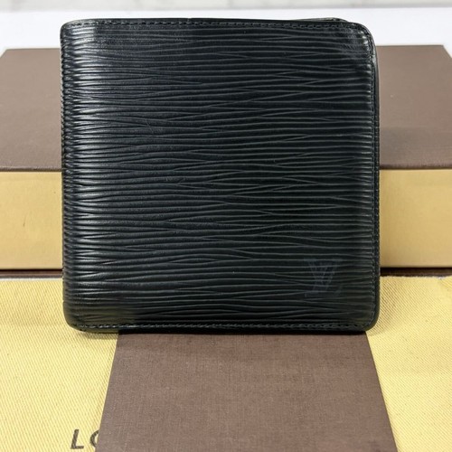 Louis vuitton epi portafoglio - vuitton,