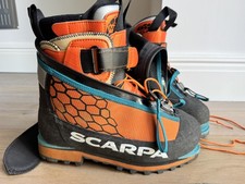 **Scarpa Phantom 6000 B3