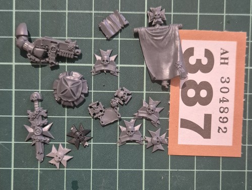 Warhammer 40k space marine - warhammer,