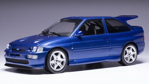 Modellino auto scala ixo - 1:18,