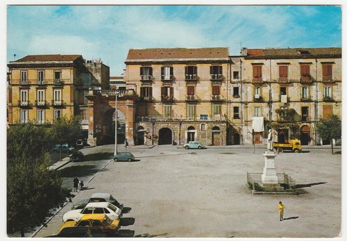 Nola napoli piazza - -,