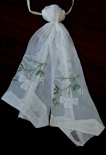 Antico jabot vittoriano