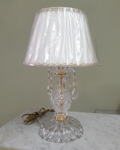 Lumi cristallo con - cristallo, e