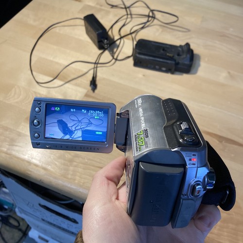 Jvc everio mg155u - everio, digital
