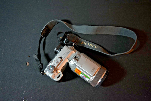 Sony cyber shot dsc f717 - sony, 4,9