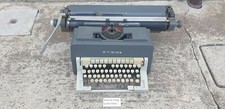 macchina da scrivere  OLIVETTI