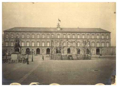 Italie naples le palais - italie,,