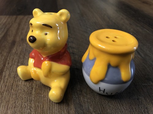 Winnie the pooh - pooh, pot