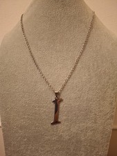 COLLANA CON CIONDOLO PENDENTE