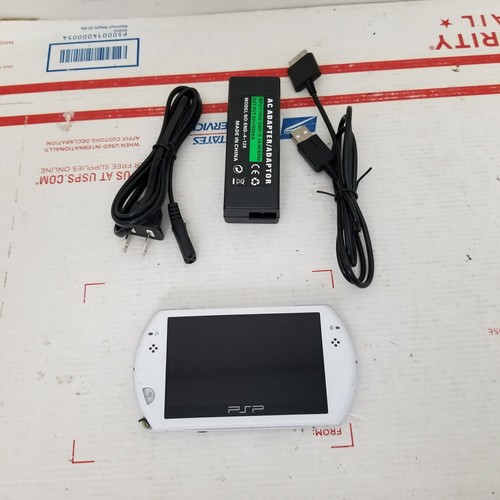 Psp white n1001 - psp, psp-n1001