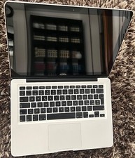 Apple MacBook 13-inch