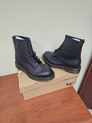 Martens 1460 8 - 8, eye