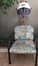 poltrona parrucchiere con casco asciugacapelli