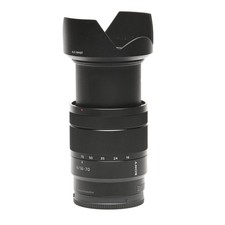 Sony SEL 16-70mm/4 Zeiss