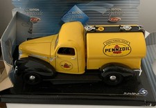 SOLIDO 1/18 CAMION CHEVROLET TANKER "PENNZOIL"