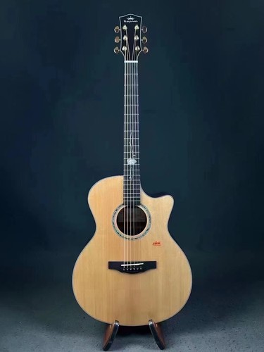 Chitarra acustica tutto legno