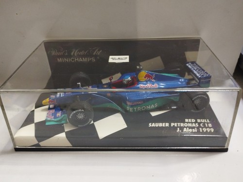 Minichamps red bull - red, sauber