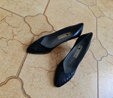 Scarpa décolleté nera