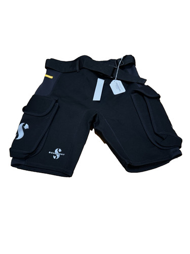 Pantaloncini cargo ibridi