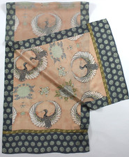 Beautiful Vintage Scarf "The Metropolitan Museum of Art"