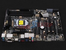 1 pezzo ASRock Z77 Extreme4