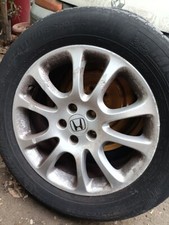 4 cerchi in lega HONDA 18 pollici con 2 pneumatici buoni 225/60/18