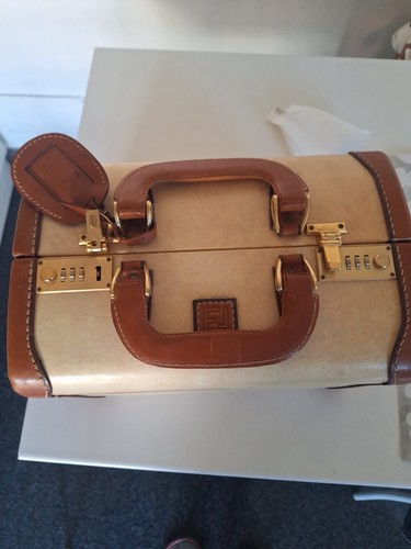 Fendi raro