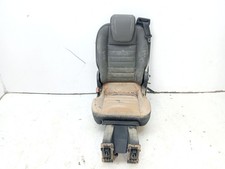 2214386 SEDILE POSTERIORE CENTRALE / 842430 PER FORD TOURNEO CUSTOM V362 AUTOBUS
