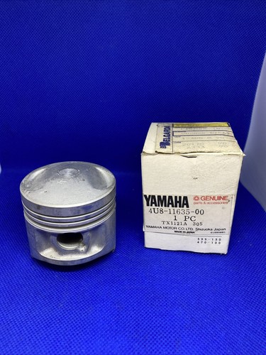 Yamaha 4u8 11635 piston - 4u8-11635-00-00,