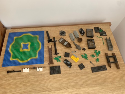 Lego pirate set - pirate, isola