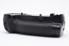 [Ecc] Nikon MB-D18 Multi-Power