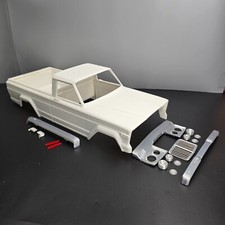 RC Auto 1963 Jeep J10