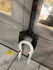 Sospensione bianca Suntour