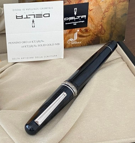 Delta fountain pen - delta,