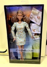 Barbie Mattel Curvy #DYX64 The