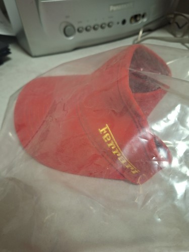 Cappello visiera ferrari - cappello,