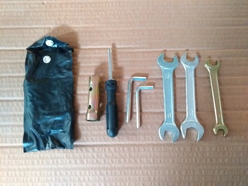 Kit attrezzi moto pezzi - kit,