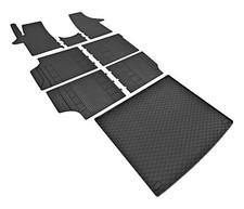 Tappetini e bagagliaio adatti