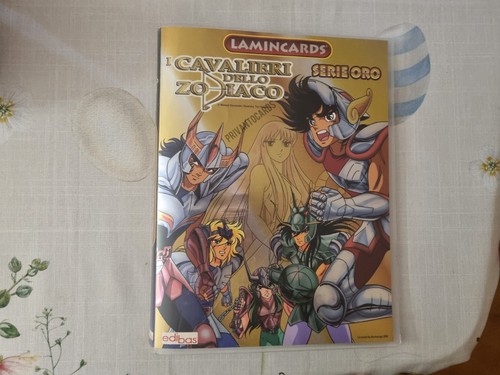 Album lamincards cavalieri - album,