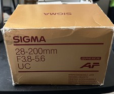 Sigma 28-200 mm F 3.8-5.6. Per