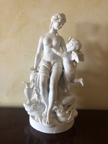 Statuina porcellana biscuit