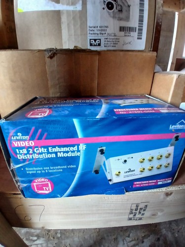 Leviton 1x8 distribuzione - leviton,