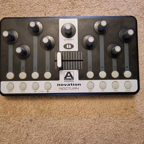 Novation nocturn controller - novation,